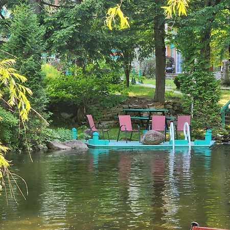 Domaine Riviere Sacacomie Hotel Saint-Alexis-des-Monts Bagian luar foto