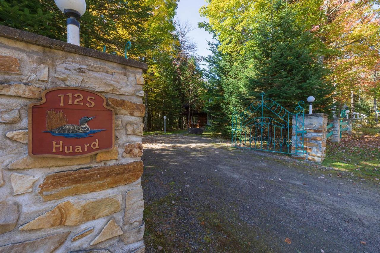 Domaine Riviere Sacacomie Hotel Saint-Alexis-des-Monts Bagian luar foto