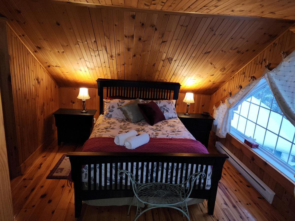 Domaine Riviere Sacacomie Hotel Saint-Alexis-des-Monts Bagian luar foto