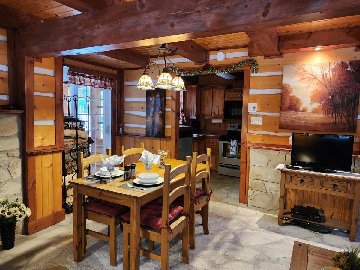 Domaine Riviere Sacacomie Hotel Saint-Alexis-des-Monts Bagian luar foto